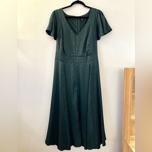 Torrid Flutter Sleeve Midi Dress (Size 2)